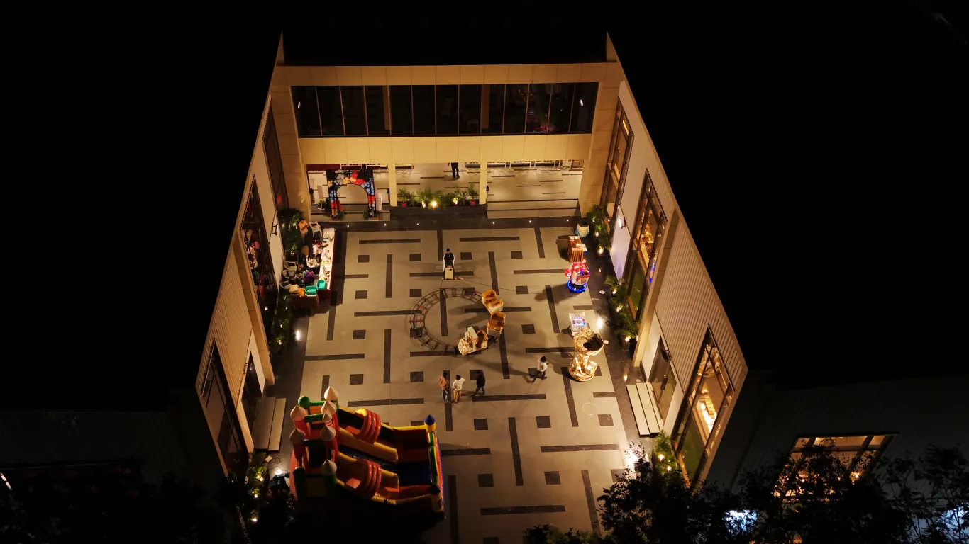 Courtyard (In Action)